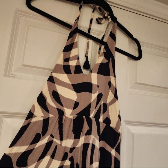 Black and white patterned stretchy halter maxi dress S - Picture 2 of 5